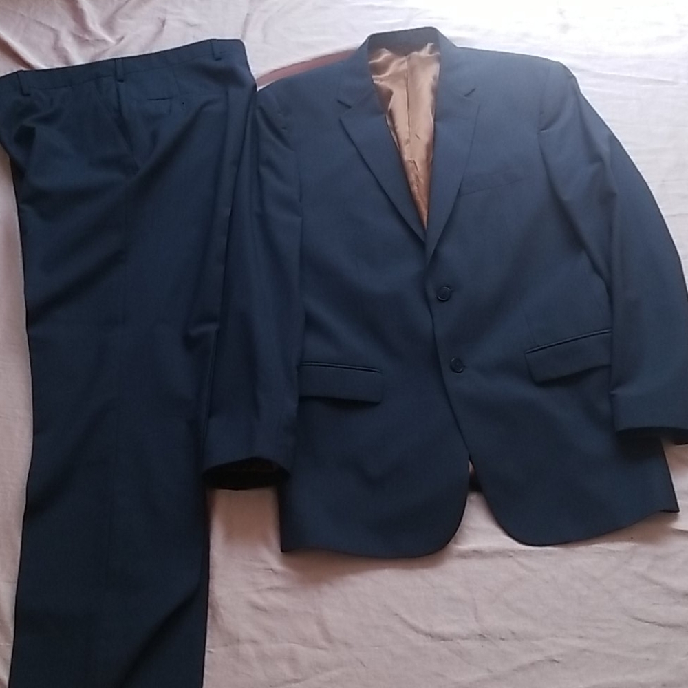 Men's suits josA Bank